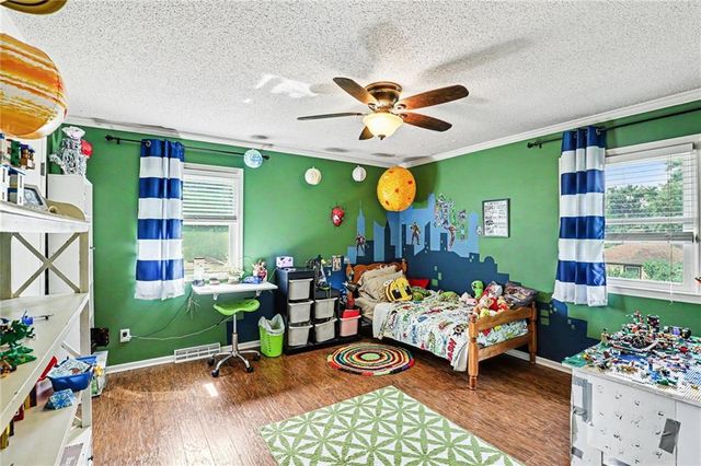 2103 Continental Avenue, Harrisonville, MO 64701