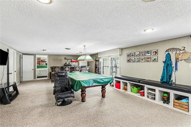 2103 Continental Avenue, Harrisonville, MO 64701