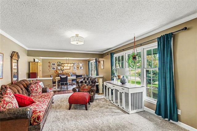 2103 Continental Avenue, Harrisonville, MO 64701