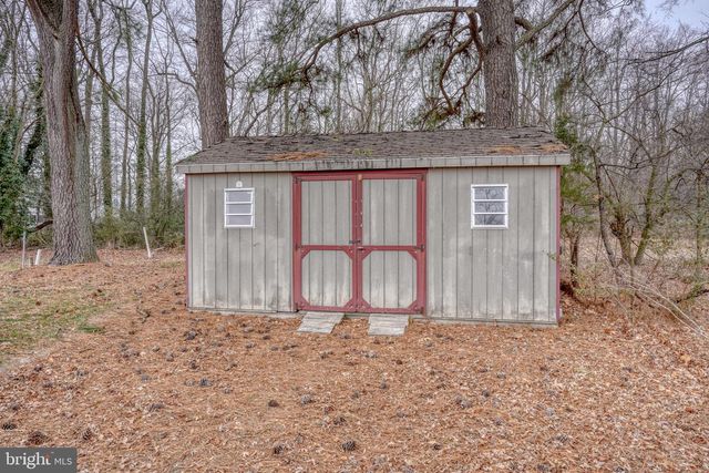 305 DELAWARE AVE, Harrington, DE 19952