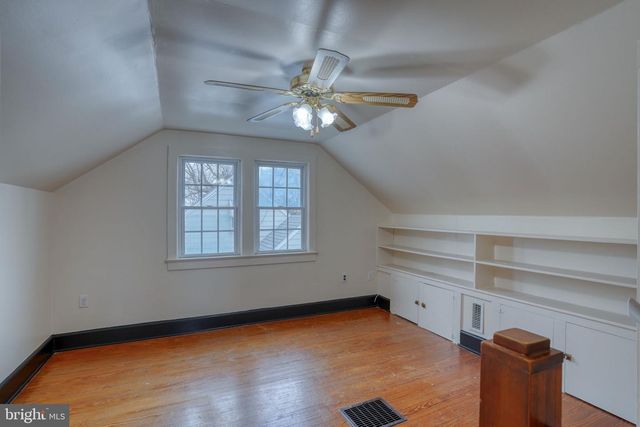 305 DELAWARE AVE, Harrington, DE 19952