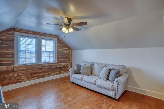 305 DELAWARE AVE, Harrington, DE 19952