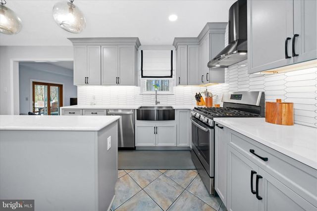 710 FOX CHASE CIR, Bear, DE 19701