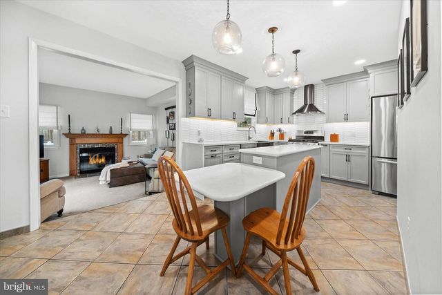 710 FOX CHASE CIR, Bear, DE 19701