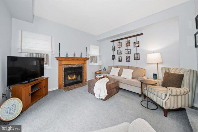 710 FOX CHASE CIR, Bear, DE 19701