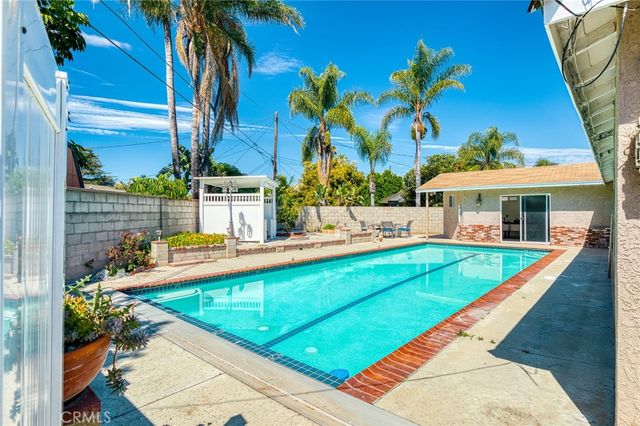 13281 Mono Place, Westminster, CA 92683