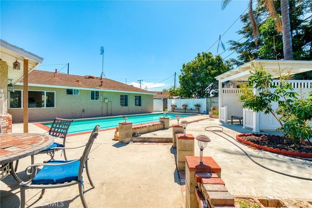 13281 Mono Place, Westminster, CA 92683