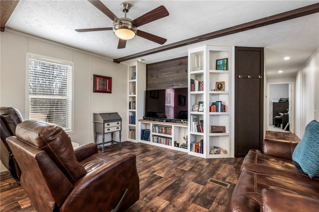 15025 Bethel Blacktop Road, Prairie Grove, AR 72753