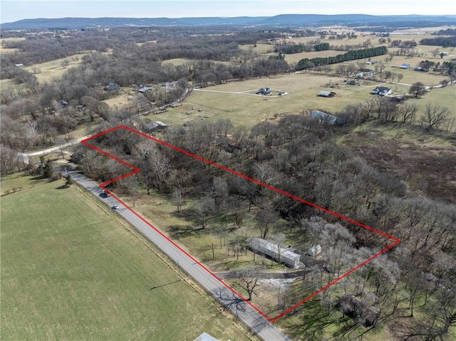 15025 Bethel Blacktop Road, Prairie Grove, AR 72753