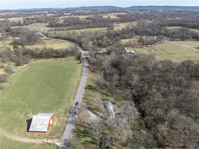 15025 Bethel Blacktop Road, Prairie Grove, AR 72753