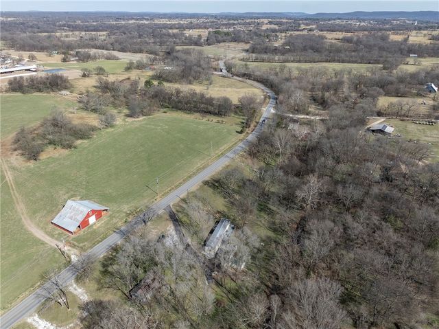 15025 Bethel Blacktop Road, Prairie Grove, AR 72753