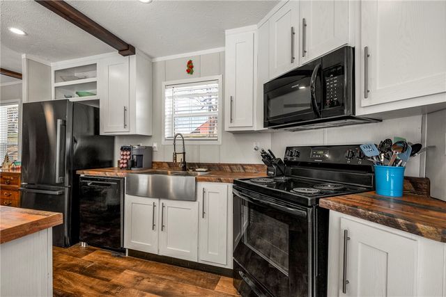 15025 Bethel Blacktop Road, Prairie Grove, AR 72753