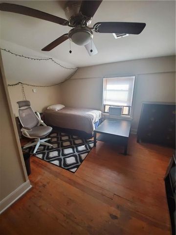 918 E 37th ST A, Austin, TX 78705