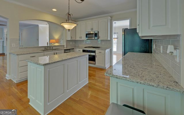 1871 Birch Briar Bend, Lawrenceville, GA 30043