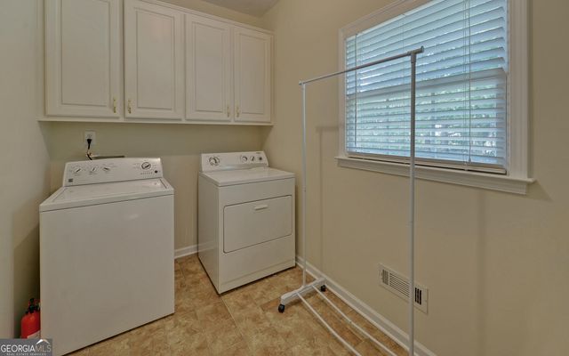 1871 Birch Briar Bend, Lawrenceville, GA 30043