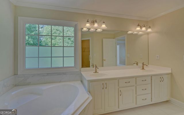 1871 Birch Briar Bend, Lawrenceville, GA 30043