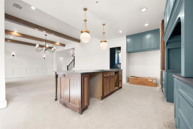 6201 Canopy Lane, Edmond, OK 73025