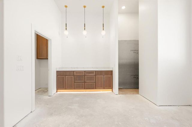 6201 Canopy Lane, Edmond, OK 73025