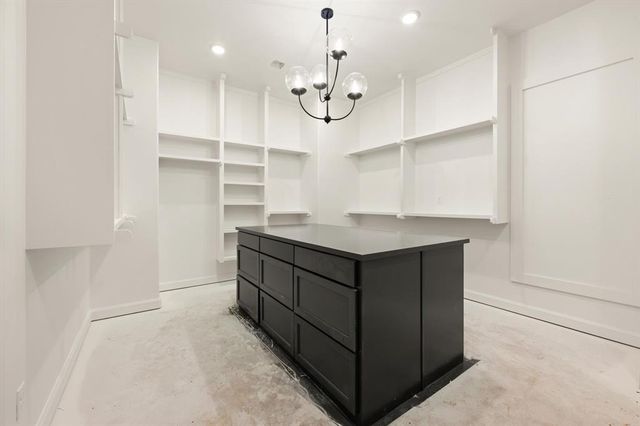 6201 Canopy Lane, Edmond, OK 73025