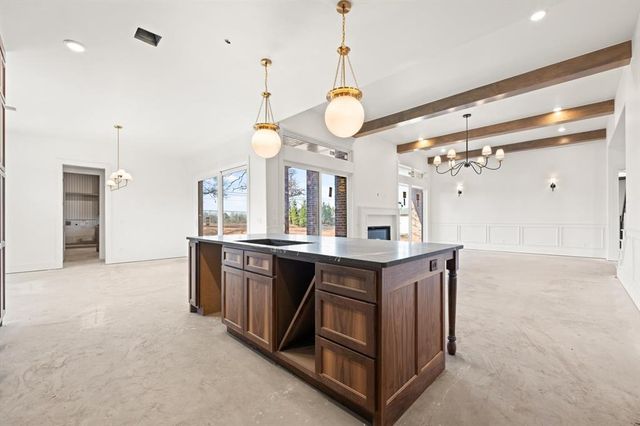 6201 Canopy Lane, Edmond, OK 73025