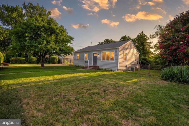 3400 DONA AVE, Alexandria, VA 22303