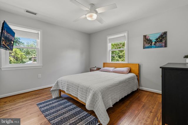 3400 DONA AVE, Alexandria, VA 22303