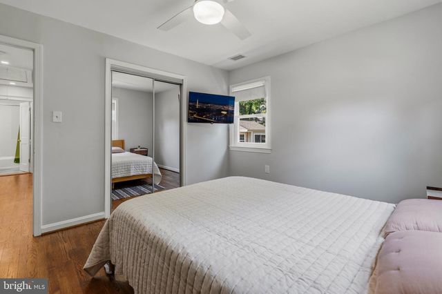 3400 DONA AVE, Alexandria, VA 22303
