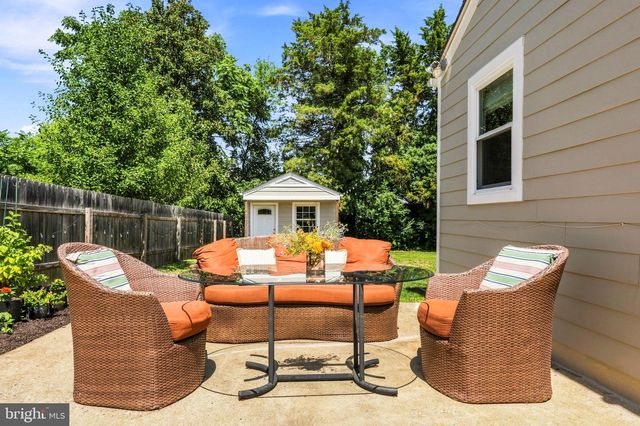 3400 DONA AVE, Alexandria, VA 22303