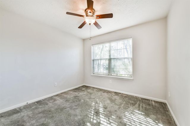 9102 Amberjack Drive, Texas City, TX 77591