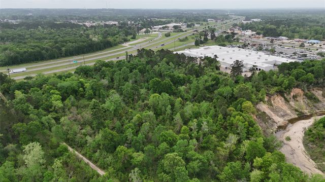 59 Highway 59 Loop Drive, Livingston, TX 77351