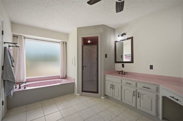 501 N Van Zandt Street, Tioga, TX 76271