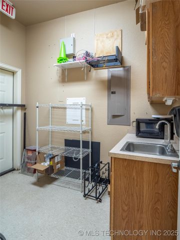 1501 E Wade Watts, Mcalester, OK 74501