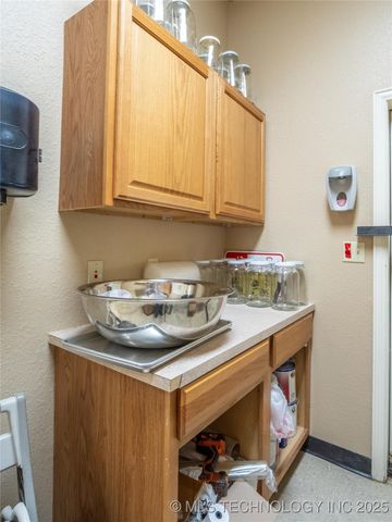 1501 E Wade Watts, Mcalester, OK 74501