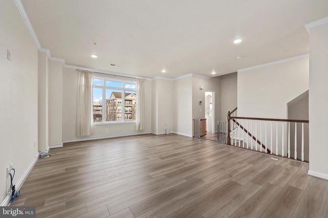 1010 RIBBON LIMESTONE TER SE, Leesburg, VA 20175