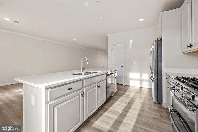 1010 RIBBON LIMESTONE TER SE, Leesburg, VA 20175