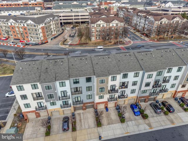 1010 RIBBON LIMESTONE TER SE, Leesburg, VA 20175