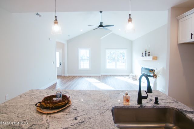 584 Forest Knolls Road, Goldsboro, NC 27534