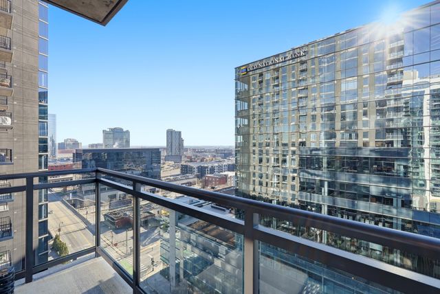 1212 Demonbreun St Apt 1402, Nashville, TN 37203