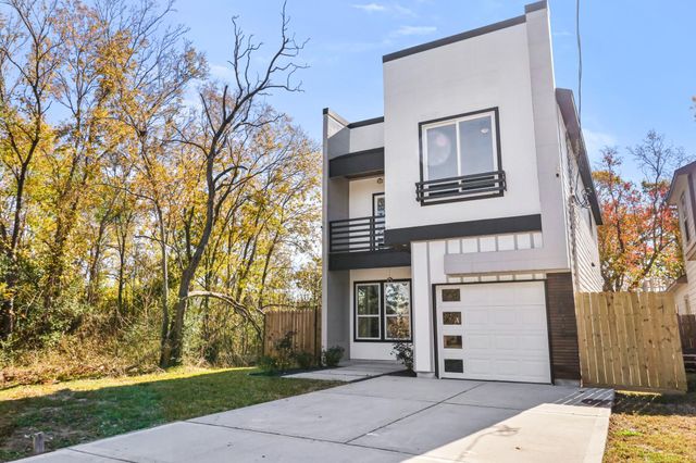 8046 Chateau Street, Houston, TX 77028