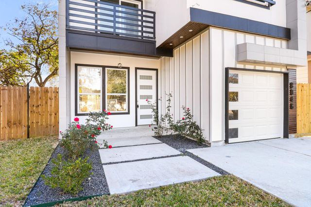 8046 Chateau Street, Houston, TX 77028