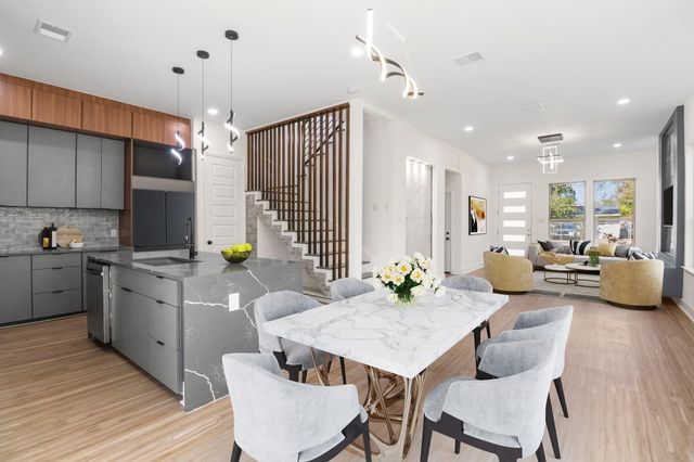 8046 Chateau Street, Houston, TX 77028