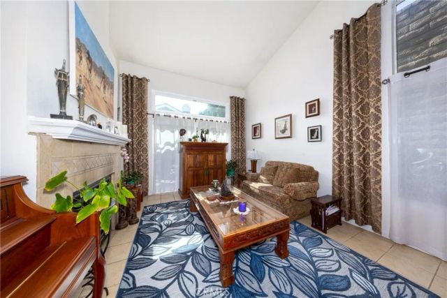997 Lotus Circle, San Dimas, CA 91773