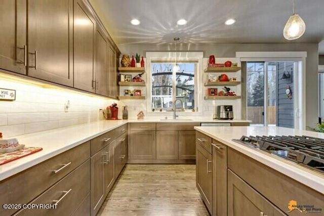 4079 Easter Island Circle, Anchorage, AK 99515