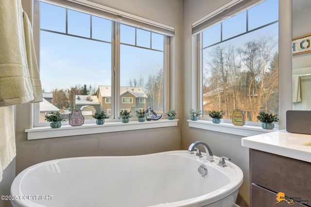 4079 Easter Island Circle, Anchorage, AK 99515