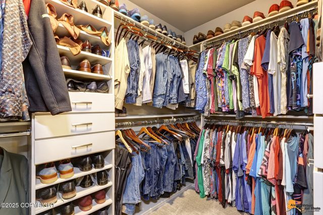 4079 Easter Island Circle, Anchorage, AK 99515