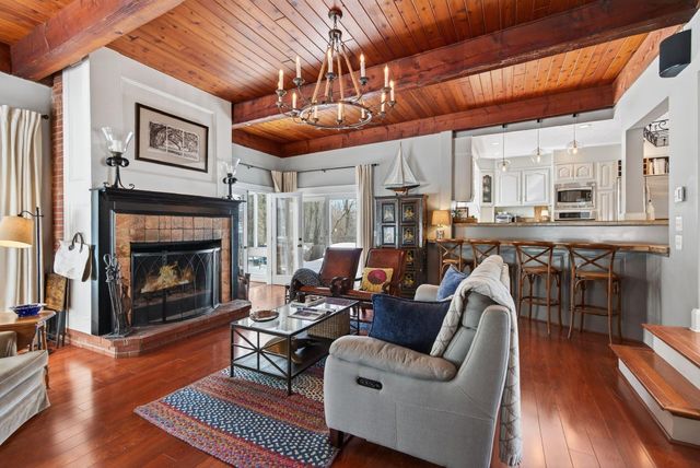 188 Kensington Road, Hampton Falls, NH 03844