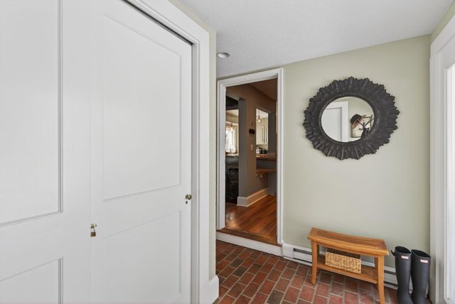 188 Kensington Road, Hampton Falls, NH 03844