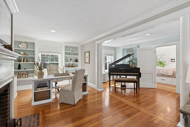 188 Kensington Road, Hampton Falls, NH 03844