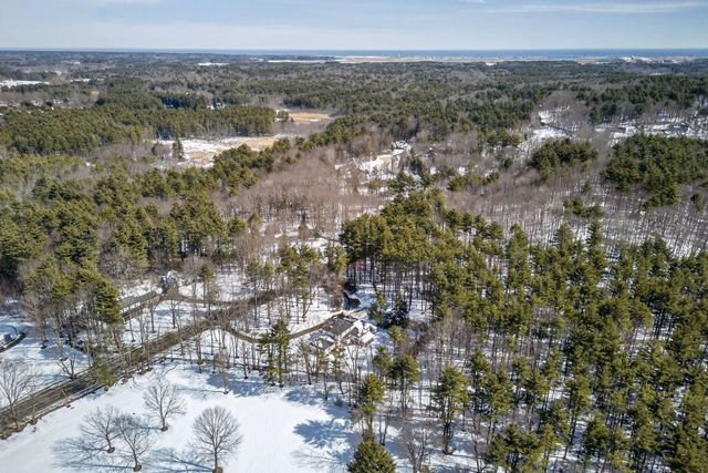 188 Kensington Road, Hampton Falls, NH 03844