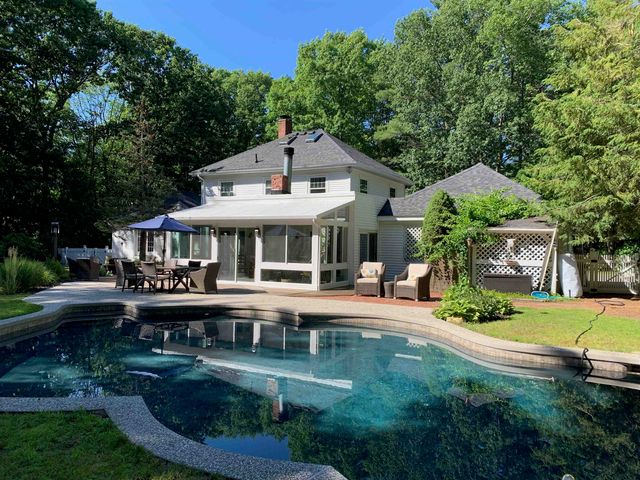 188 Kensington Road, Hampton Falls, NH 03844